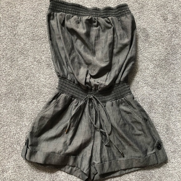 Forever 21 Pants - Forever 21 Grey Romper